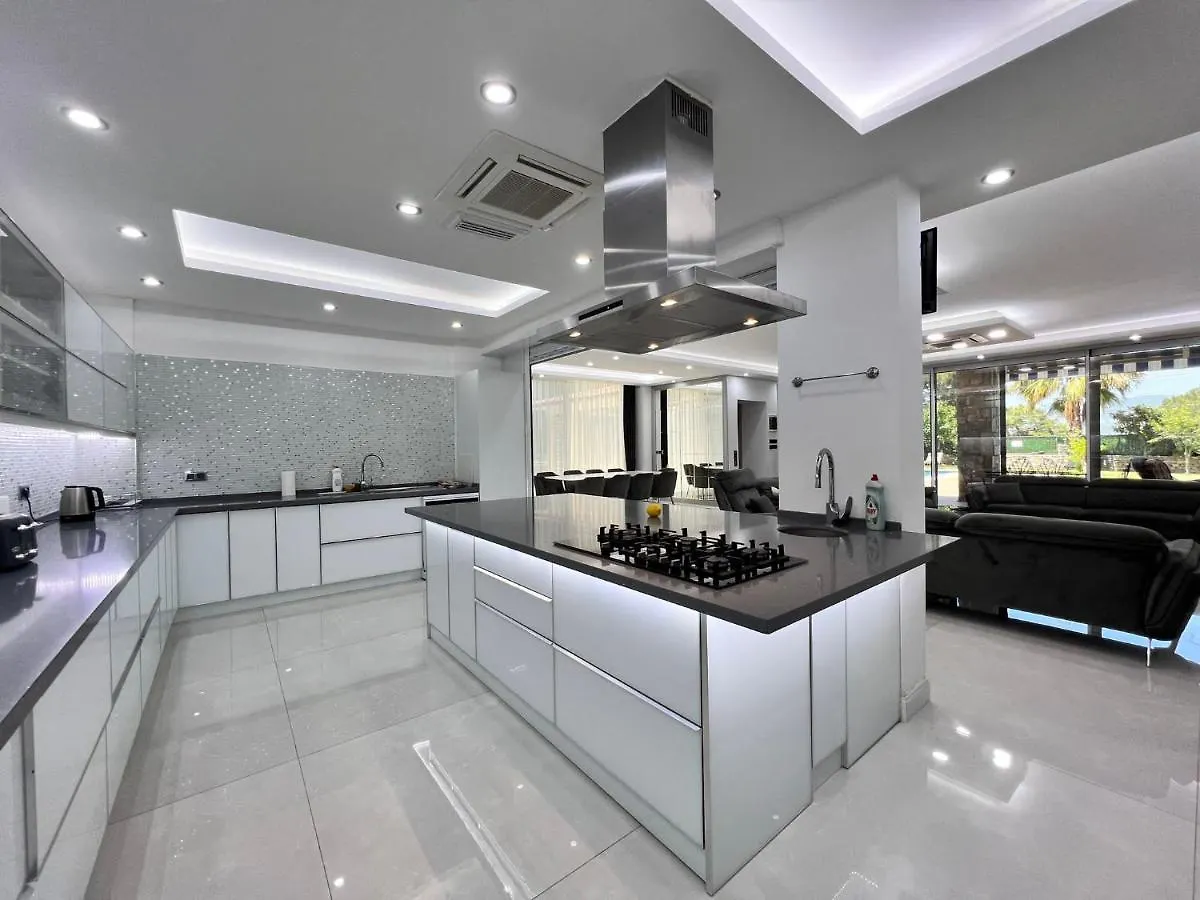 Luxury 7-Bed Villa With Pool And Jacuzzi Fethiye Oludeniz 0*,  Turkey