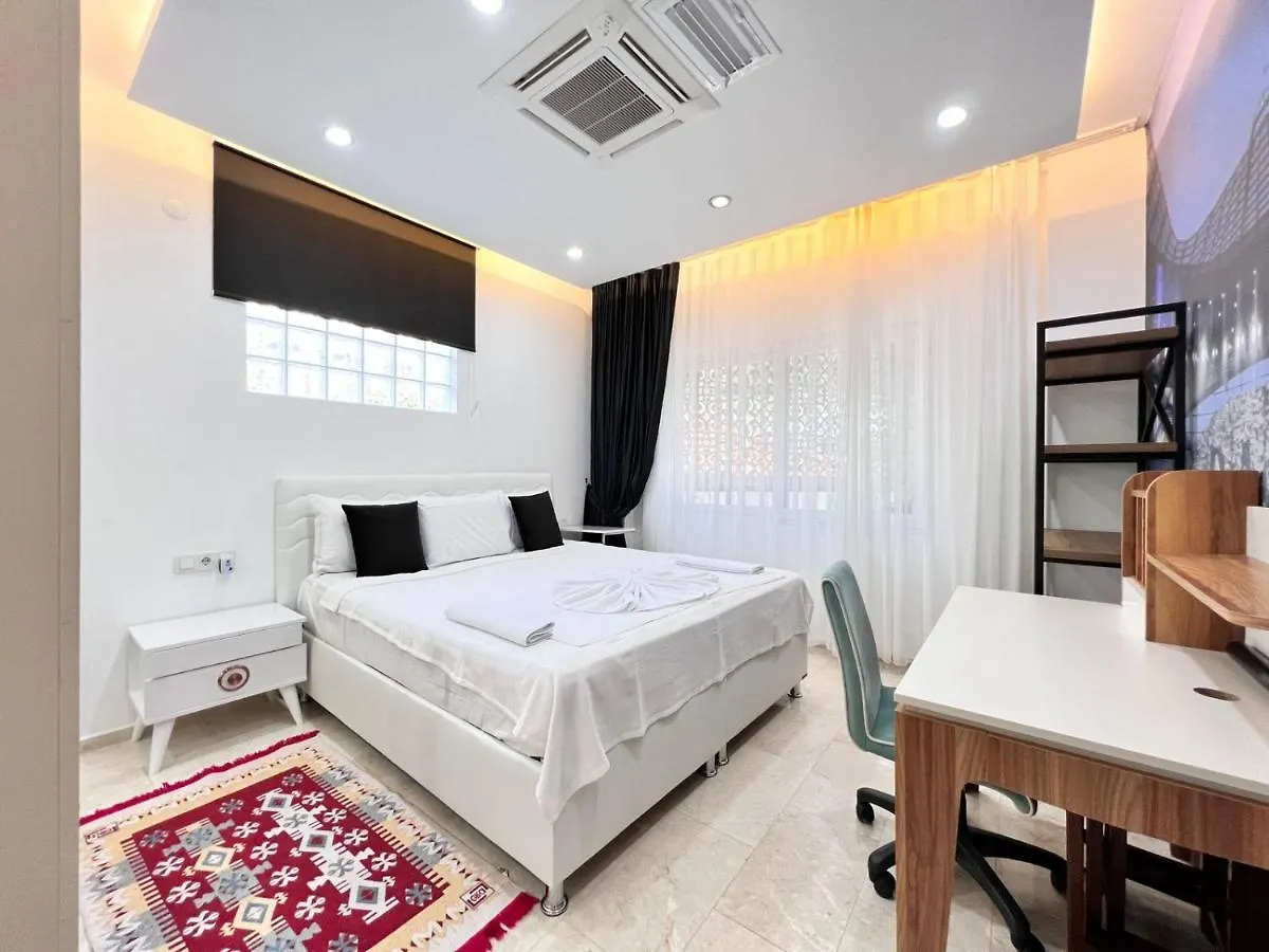 Luxury 7-Bed Villa With Pool And Jacuzzi Fethiye Oludeniz Turkey